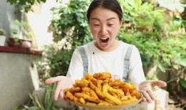 农村女网红吃瓜图片大全,揭秘乡村美食新风尚