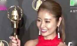 娱乐圈爆料的双性恋,双性恋明星的甜蜜生活揭秘