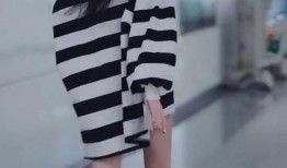 美女向陌生人爆料视频