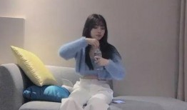 张雨涵吃瓜网红,从吃瓜网红到话题女王，她如何成为网络焦点？