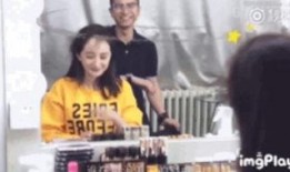 娱乐圈人气爆料,揭秘明星背后的故事