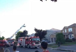 花果园爆料火灾视频,视频记录惊险瞬间