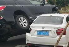 河源爆料车祸最新消息,悲剧现场，伤亡情况公布