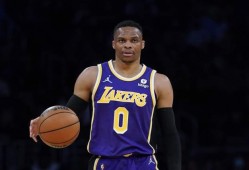 沃神爆料威少视频,威少训练视频曝光，展现惊人实力与决心！”